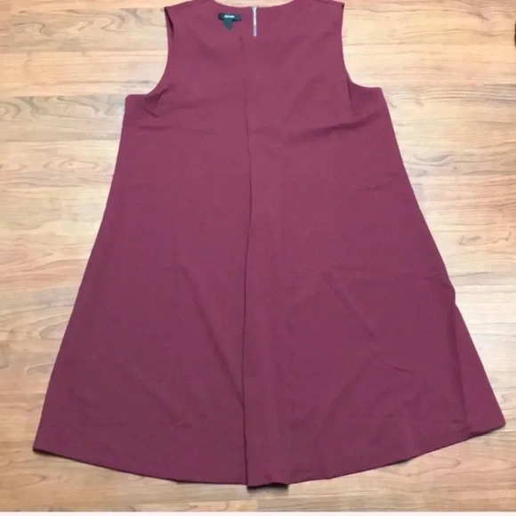 NEW! Alfani Pleated A Line Dress, sizes 8 - Picture 2 of 5